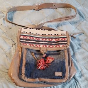 The Sak Pocketbook